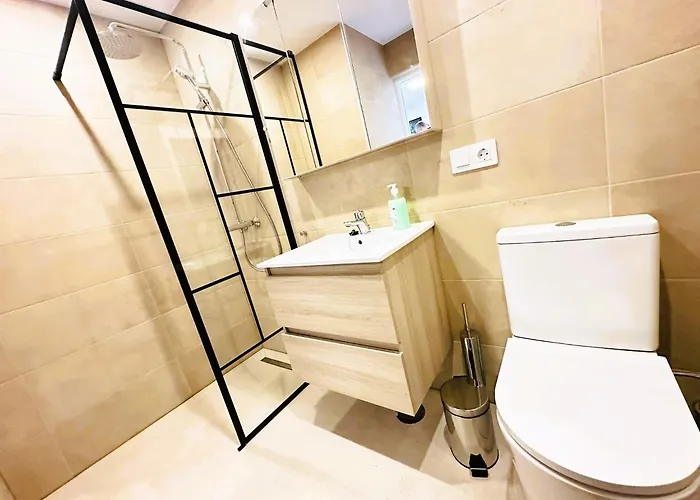 Windsor Park Sea View 아데제